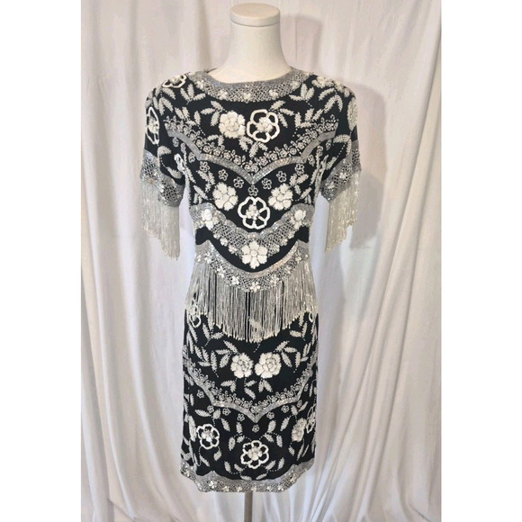 Vintage Black Beaded Sequin 20s Inspired 100% Silk Flapper Dress XS Small - Picture 1 of 7